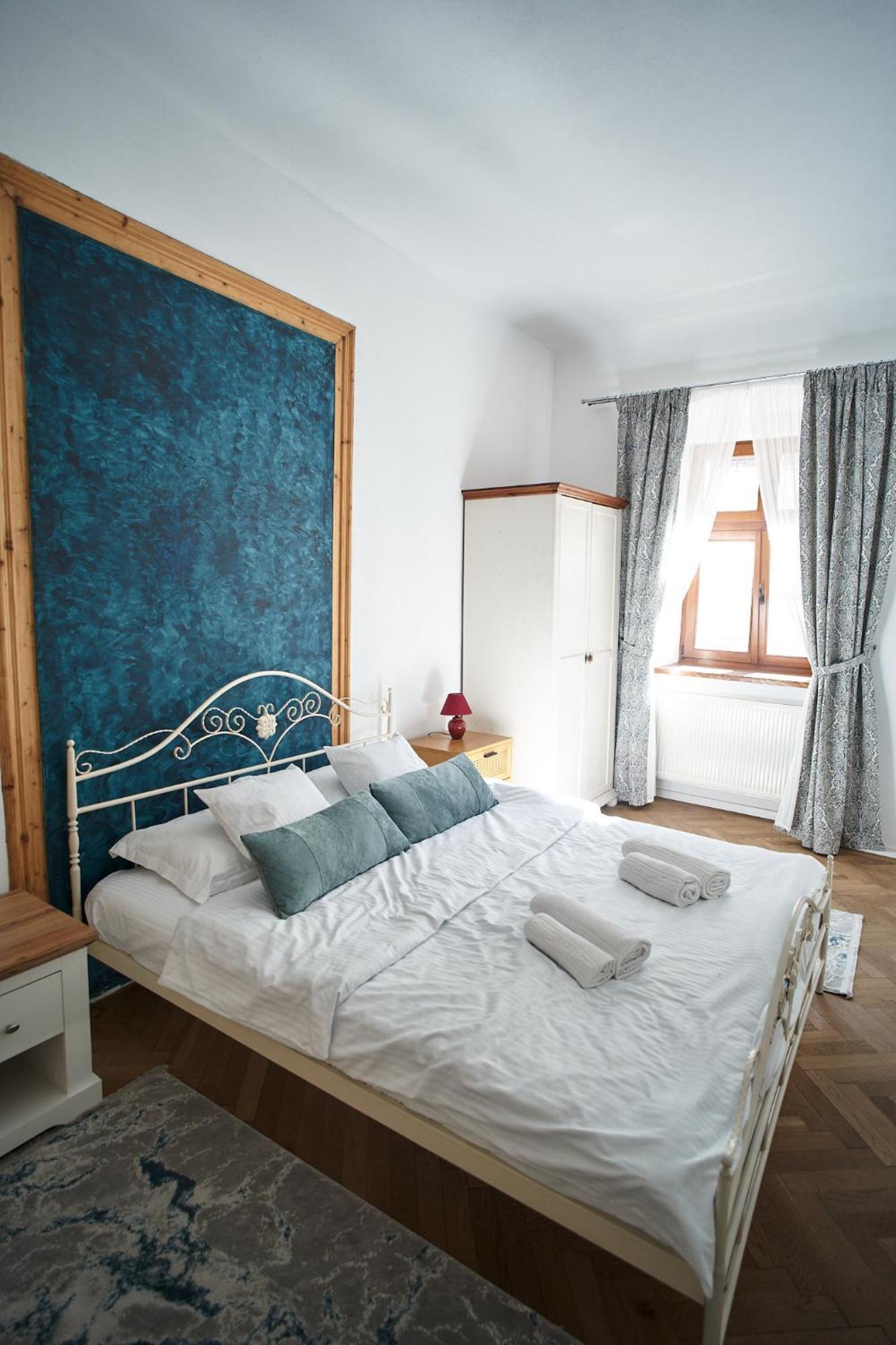 Crown Jewels Centre Sibiu Apartment Luaran gambar