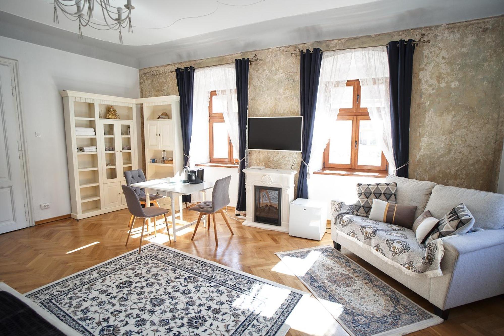 Crown Jewels Centre Sibiu Apartment Luaran gambar