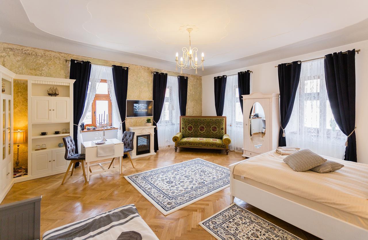 Crown Jewels Centre Sibiu Apartment Luaran gambar