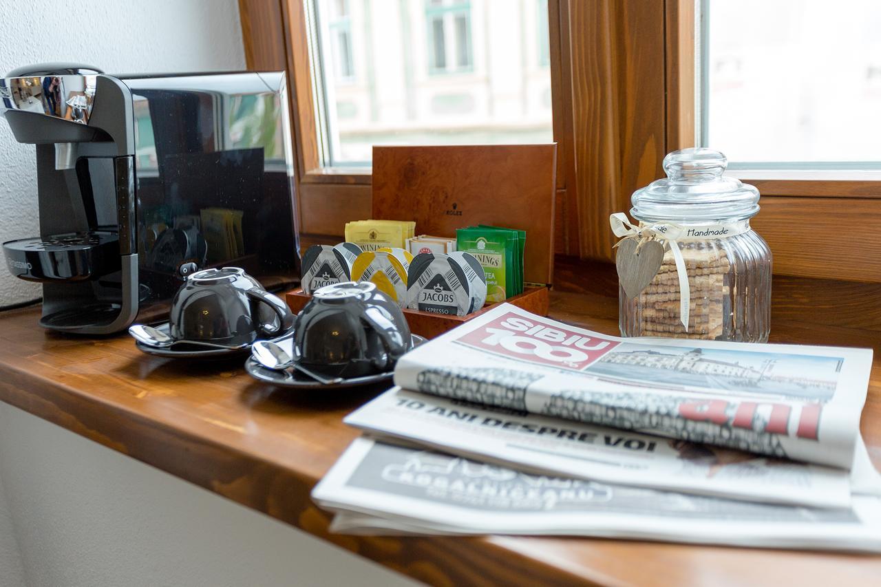 Crown Jewels Centre Sibiu Apartment Luaran gambar
